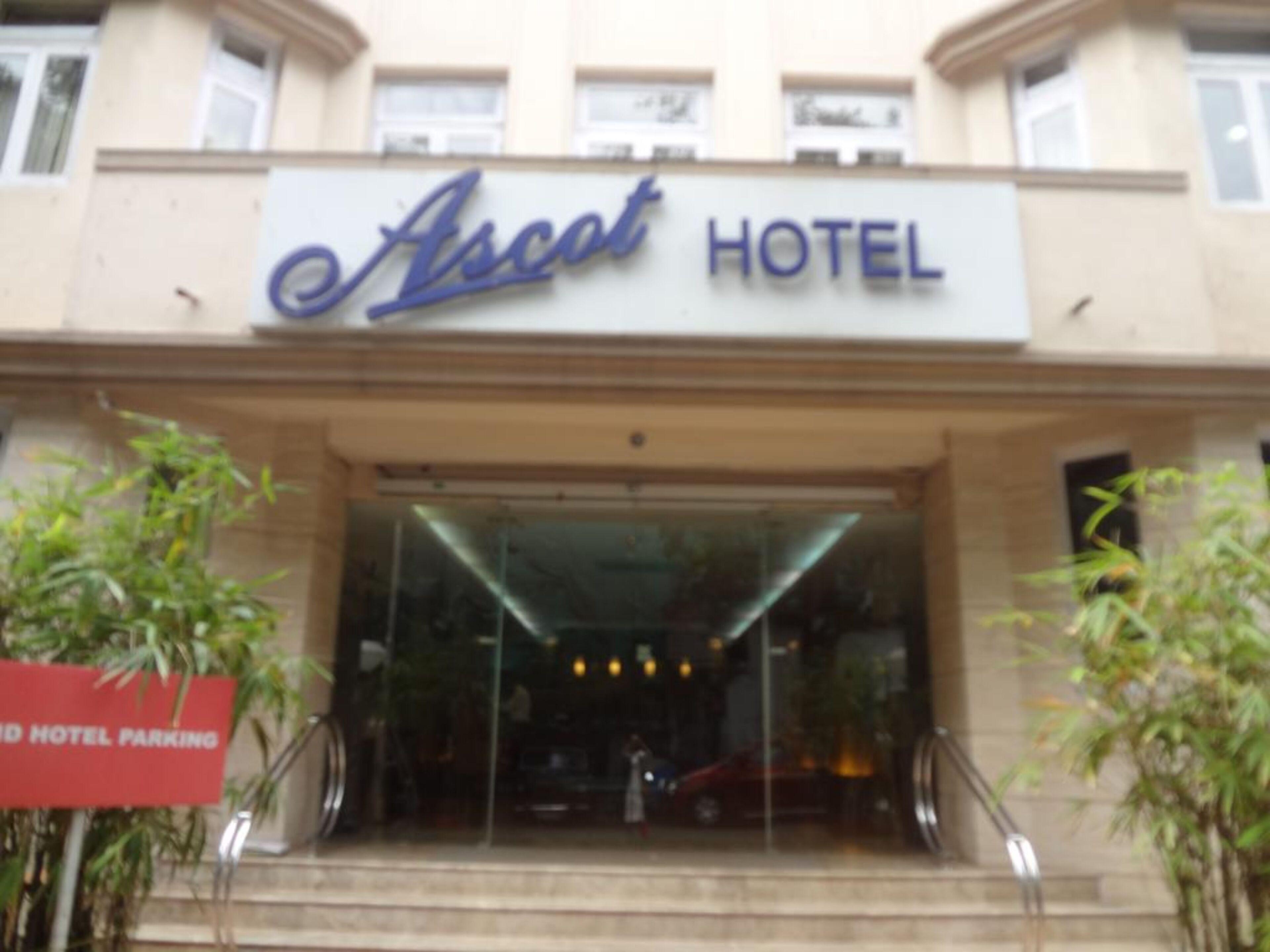 Ascot Hotel — Kuvat 1